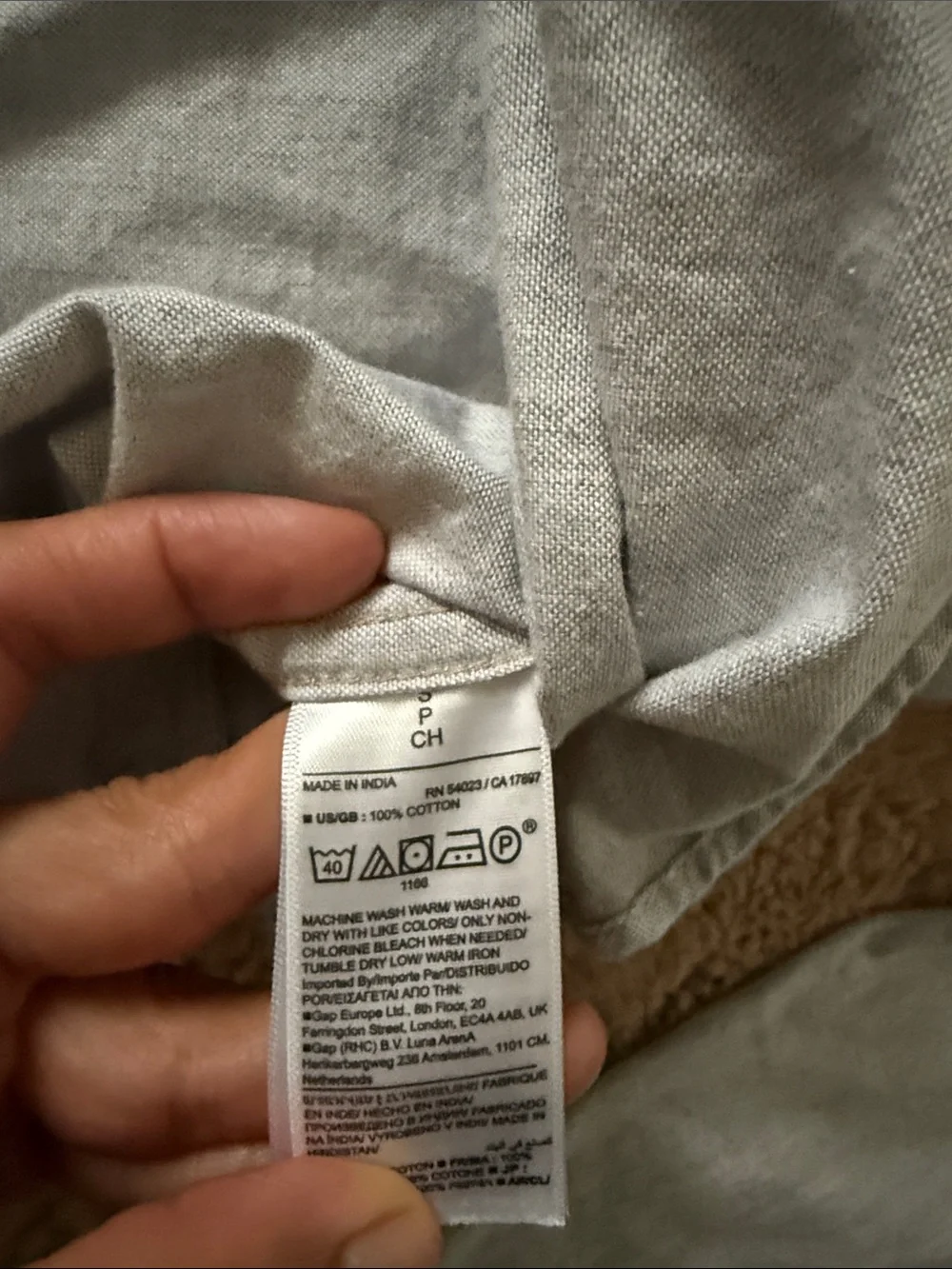 Banana Republic Light grayMen’s Button-Down Shirt